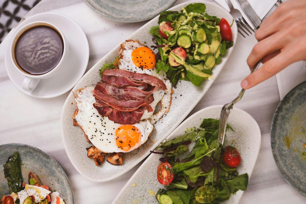 Keto Diet Benefits, Foods, and Starter Meal Plan