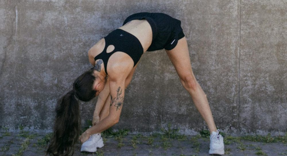 Runner’s Stretch 2 10 best exercise for hamstring – How to Stretch Your Hamstrings